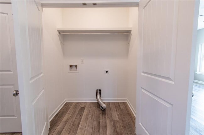 Building Photo - 115 Pinto Ln