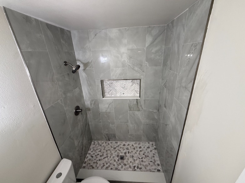 Building Photo - 3455 Countryside Blvd