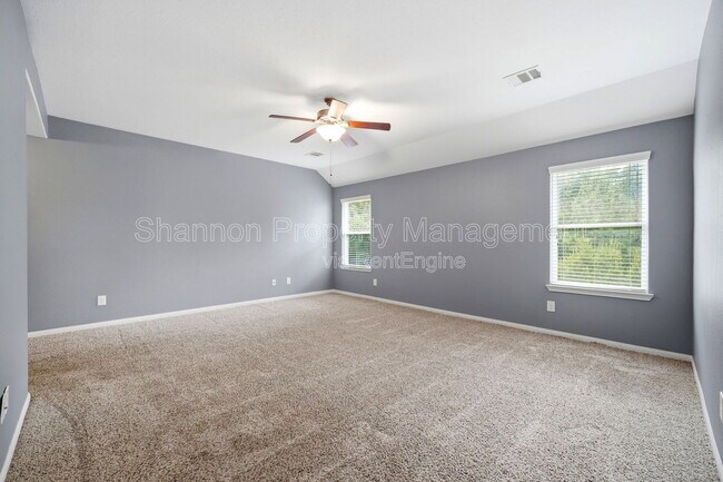 Building Photo - 10322 Urban Oak Trl