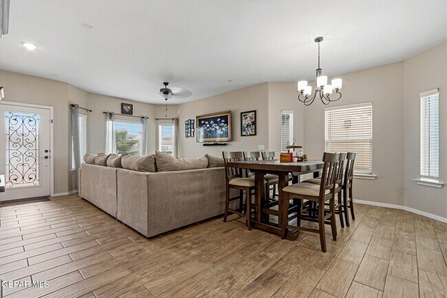 Building Photo - 13066 Grantham Ln