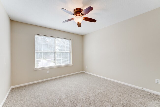 Building Photo - 21510 Juniper Meadows Dr