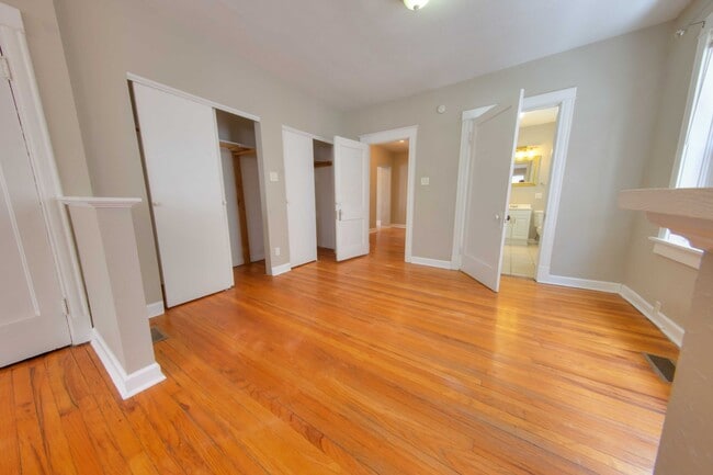 Building Photo - Charming & Spacious 3-Bedroom Unit with Private Master Suite
