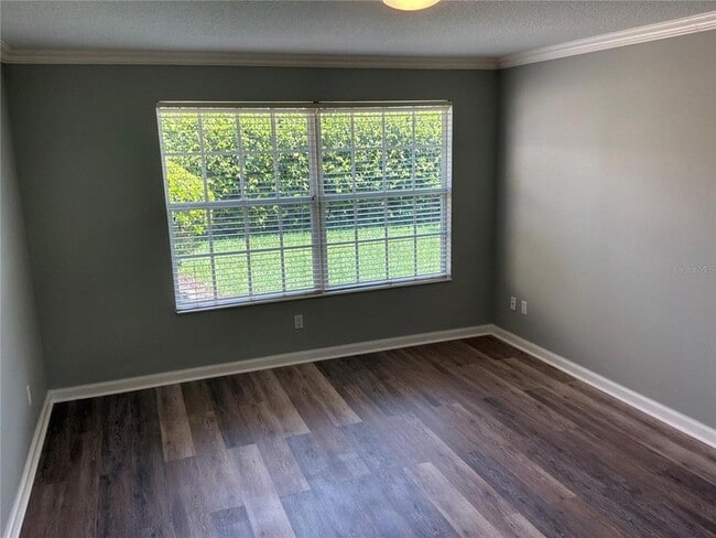 Building Photo - 5796 Ivrea Dr