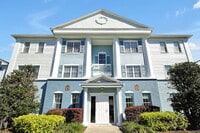 Building Photo - "Fully Furnished 3-Bedroom Condo in Desirable Heritage Crossing"