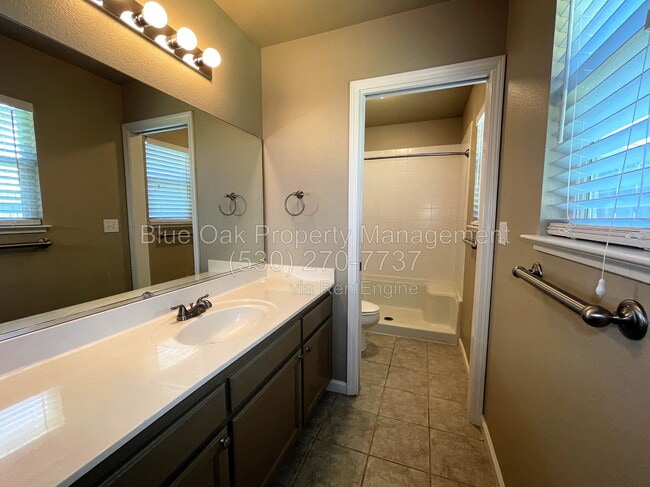 Building Photo - 3079 Boulder Dr