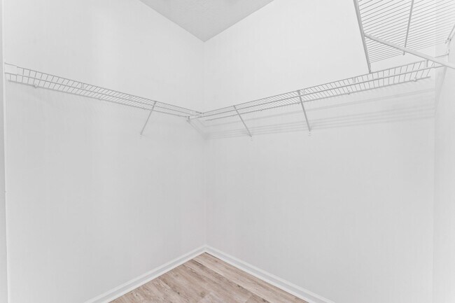 Building Photo - 443 Belle Grove Ln