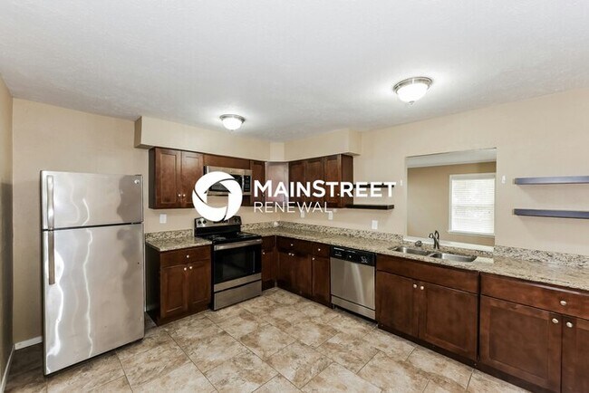 Building Photo - 4 Bedroom Pet-Friendly Home in Arlington, TX with Main Street Renewal