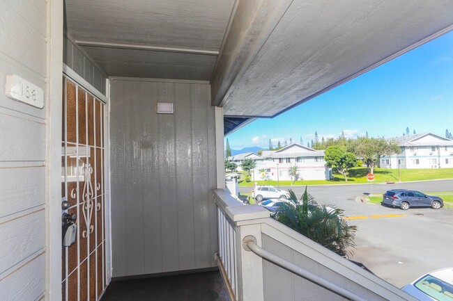 Building Photo - Hillsdale4 Mililani Mauka Town House- Upst...