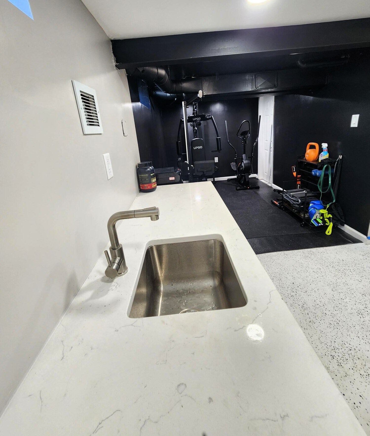 Building Photo - 3155 S 39th St