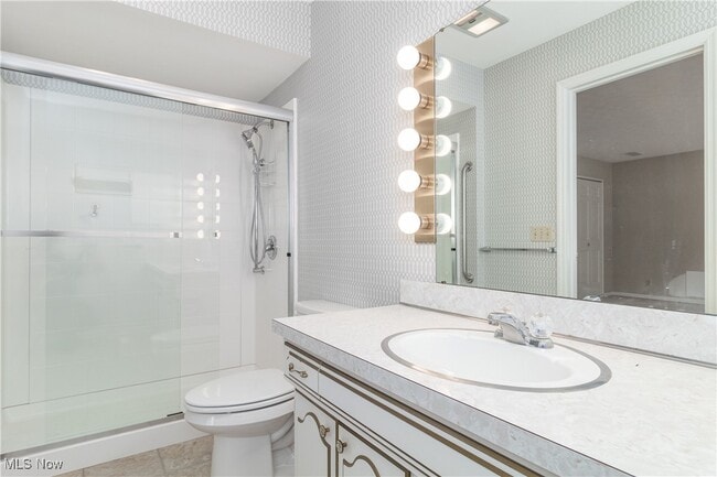 Building Photo - 37 S Cedar St