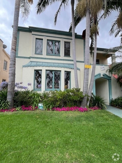 Building Photo - 7930 Blackburn Ave