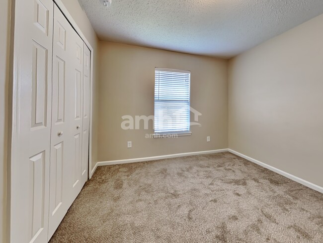 Building Photo - 96122 Stoney Glen Ct