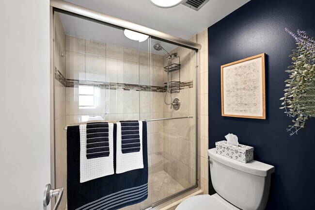 Building Photo - 1266 S Military Trail