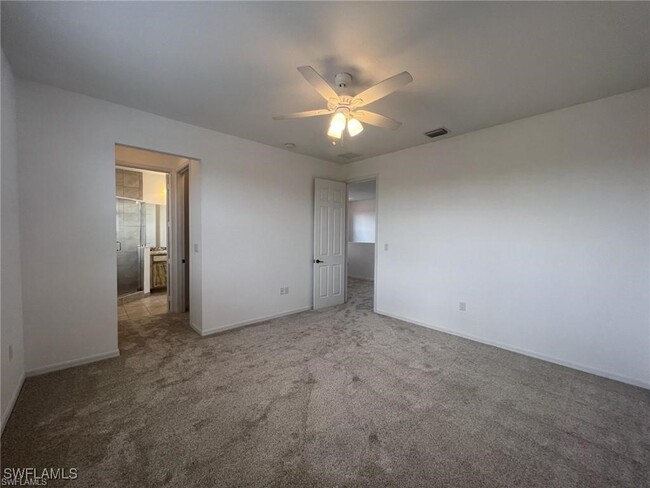 Building Photo - 5459 Useppa Dr