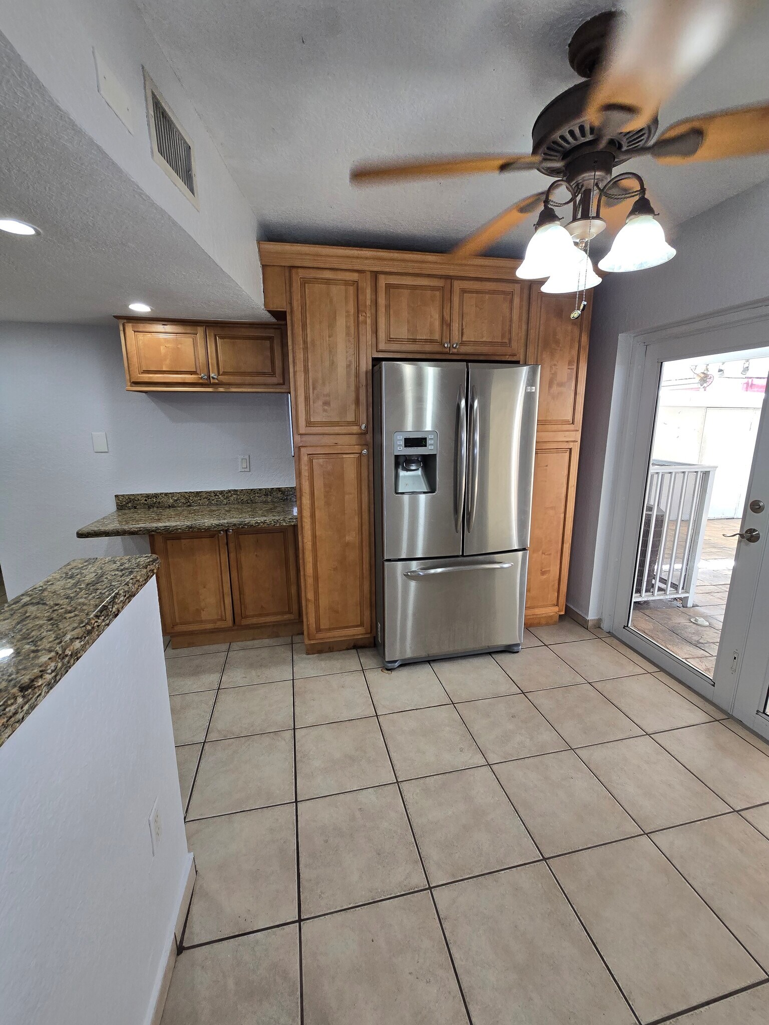 Building Photo - 2270 W 54th Pl