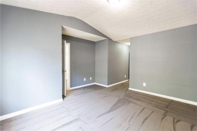 Building Photo - 2829 Vining Ridge Terrace