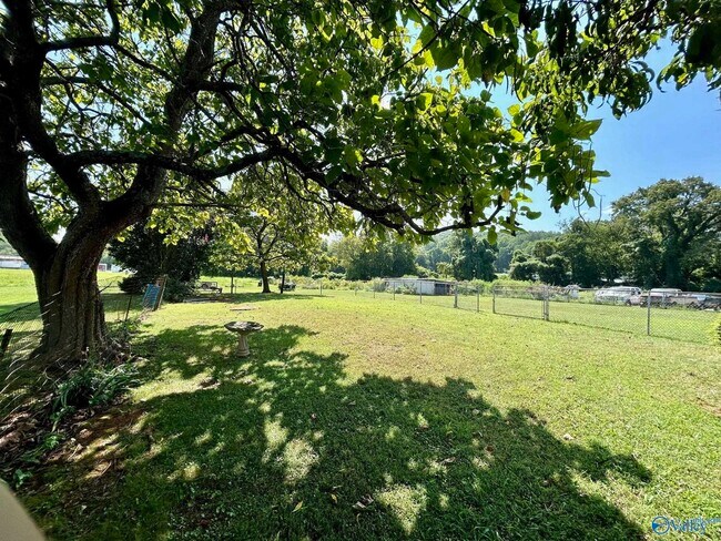 Building Photo - 4718 Meridian St N