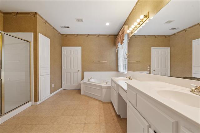 Building Photo - 6108 Palomino Dr