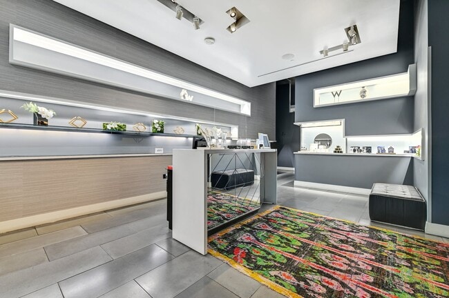 Building Photo - 210 Lavaca St