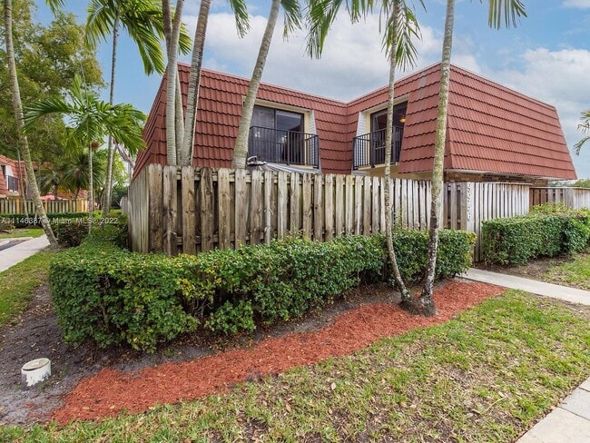 Unit - 9956 NW 6th Plz
