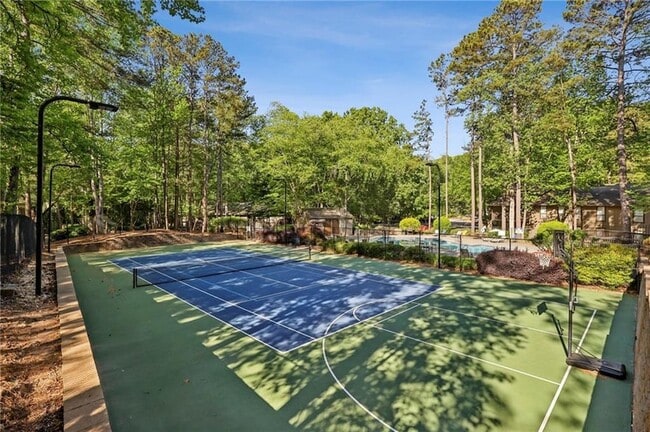 Building Photo - 1602 Cumberland Ct SE