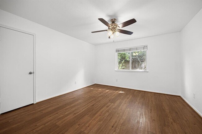 Building Photo - 19307 Gladewater Ct