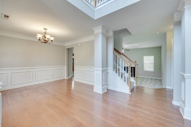 Building Photo - Spacious 4BR Fort Mill Home with Loft, Private Primary Retreat & Fenced Yard