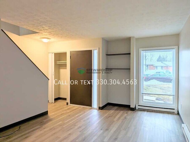 Building Photo - 234 Engadine Ct