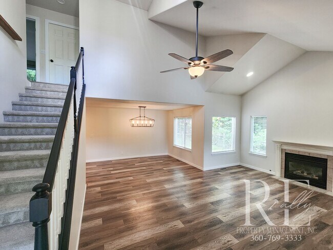 Building Photo - Forest-Edged Retreat with Pasture Access –...