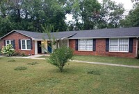 Building Photo - 1903 Fern Dr