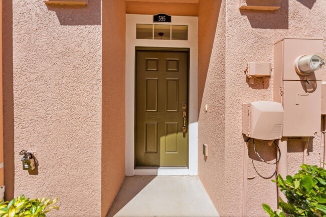 Building Photo - 595 52nd Ave N