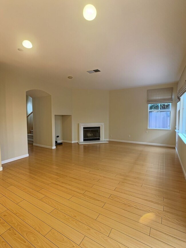 Building Photo - 2997 Briona Ct