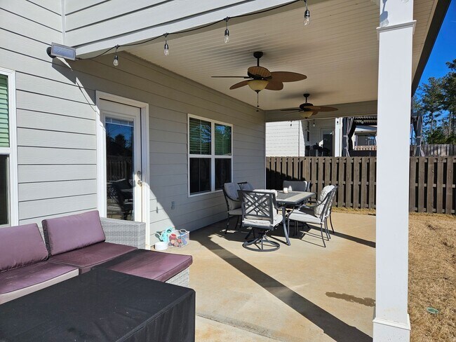 Building Photo - 2551 Traverse Trl