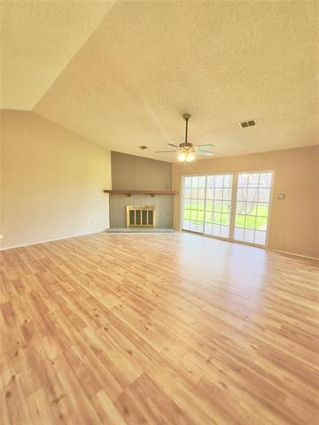 Building Photo - 7401 Canoga Cir