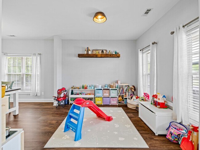 Building Photo - Shetland Farms