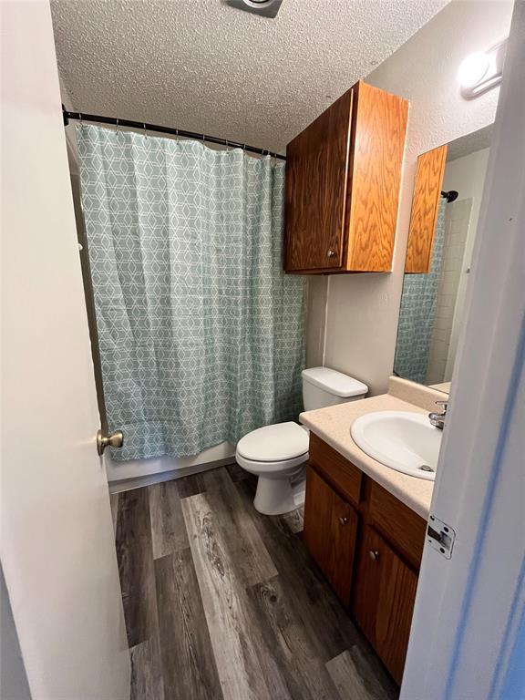 Building Photo - 3902 Stonecroft Dr