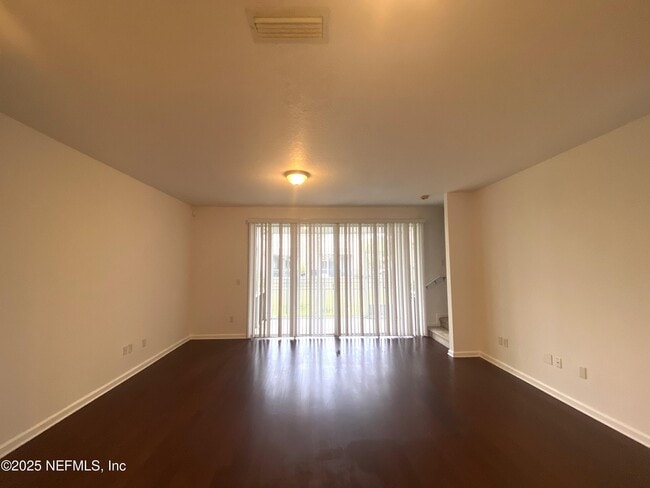 Building Photo - 4838 Parkhurst Pl