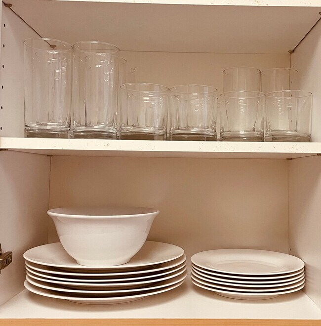 Building Photo - 2280 SW 32nd Ave