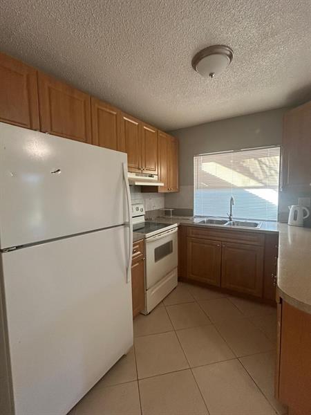 Building Photo - 3109 NW 2nd Terrace