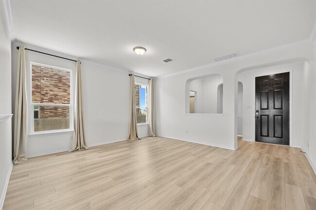 Building Photo - 3823 Forino Dr