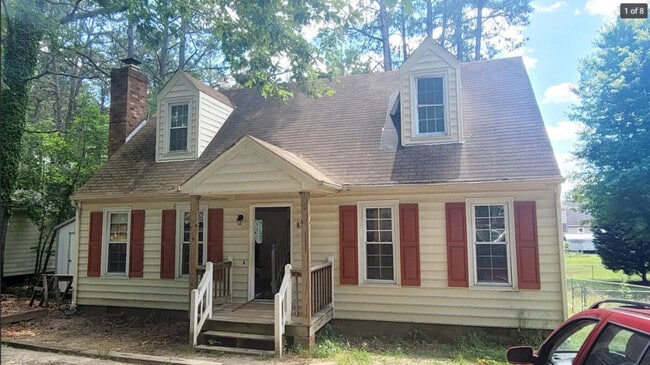 Building Photo - 9305 Fox Run Dr