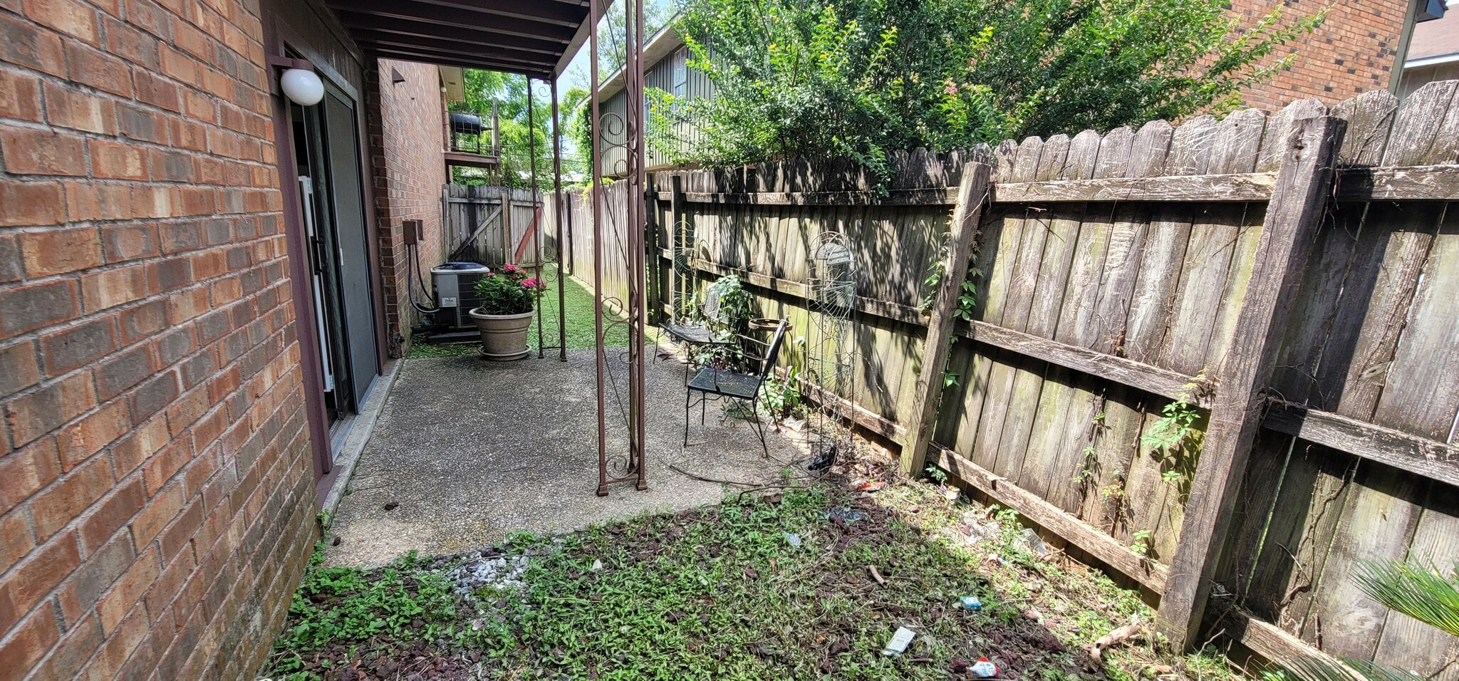 Private Back Patio. - 1748 Port Dr
