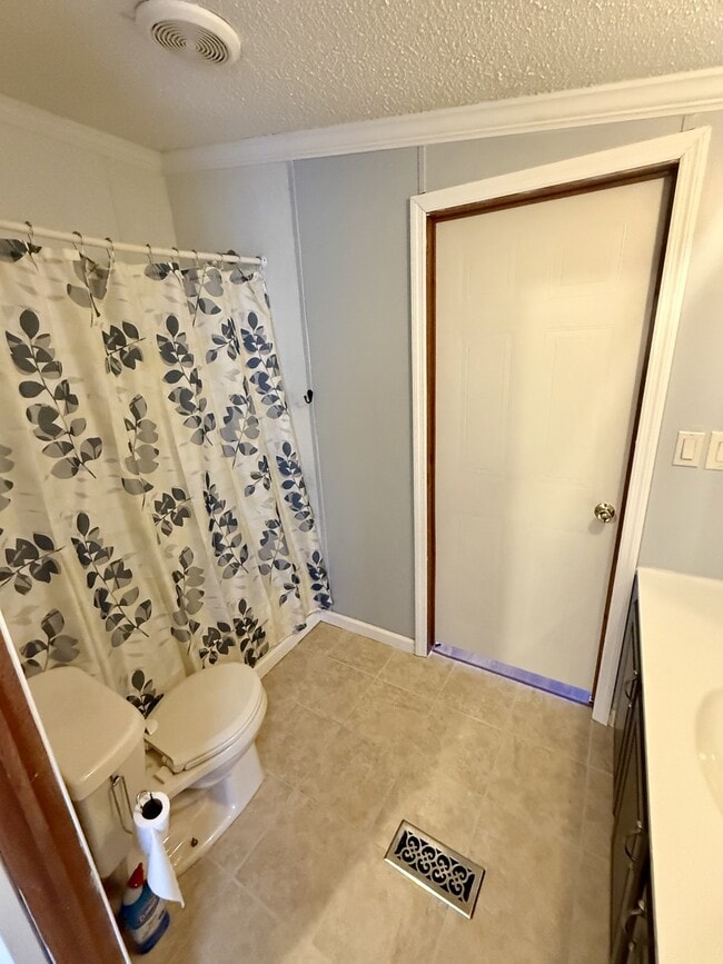 Building Photo - 258 Long Boys Trail