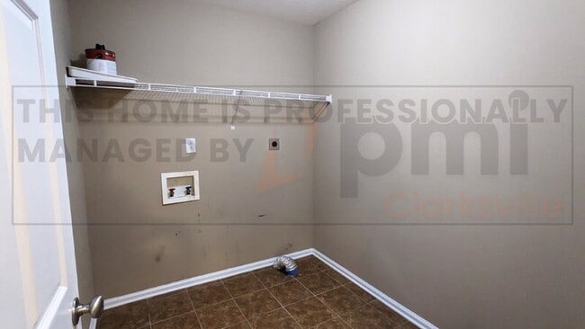 Building Photo - 3012 Outfitters Dr