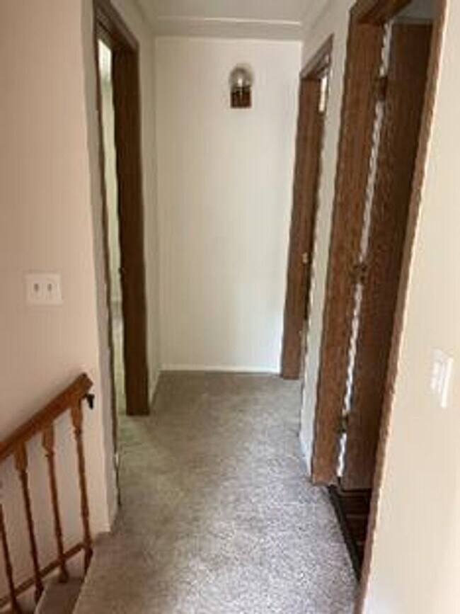 Building Photo - 3 Bed 2.5 Bath Single-Family Home on Cul-De-Sac w/ Large Fenced Backyard, Garage