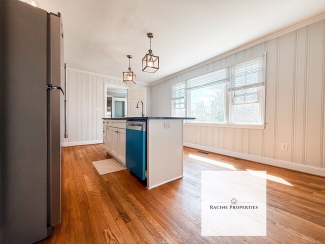 Building Photo - Spacious Living on a Generous Lot in Easley — Now Available for Rent!