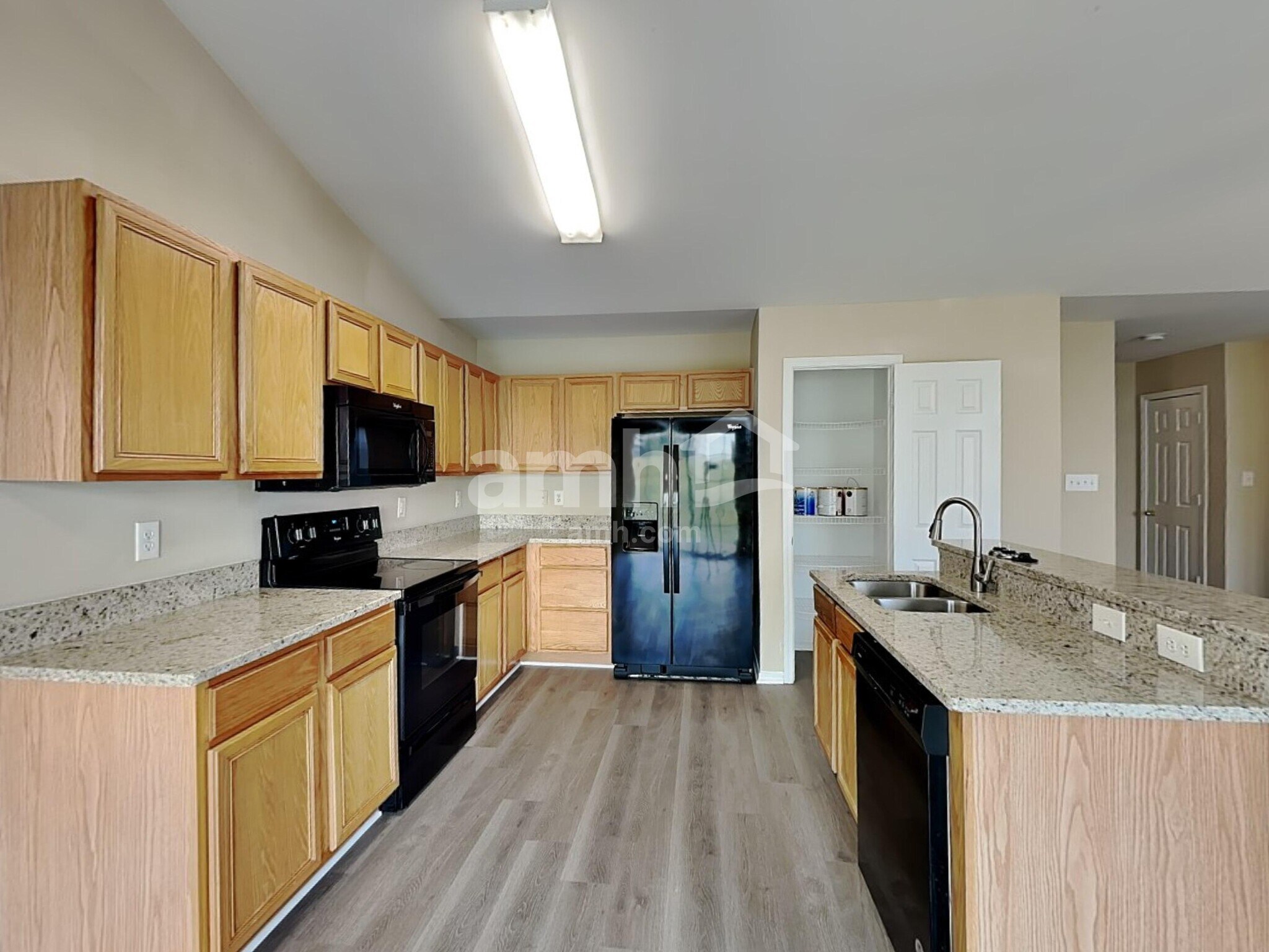 Building Photo - 6000 Softwind Dr