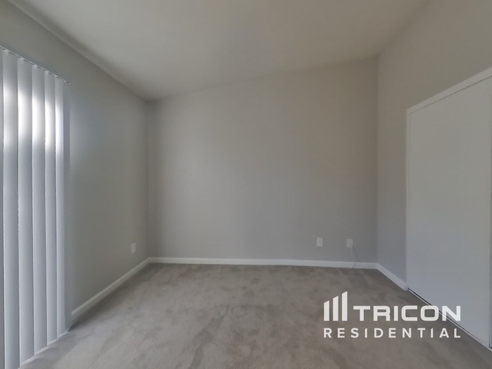 Building Photo - 119 Catalpa Ln