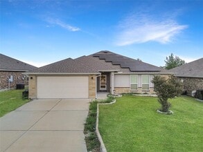 Building Photo - 2804 Turning Crk St