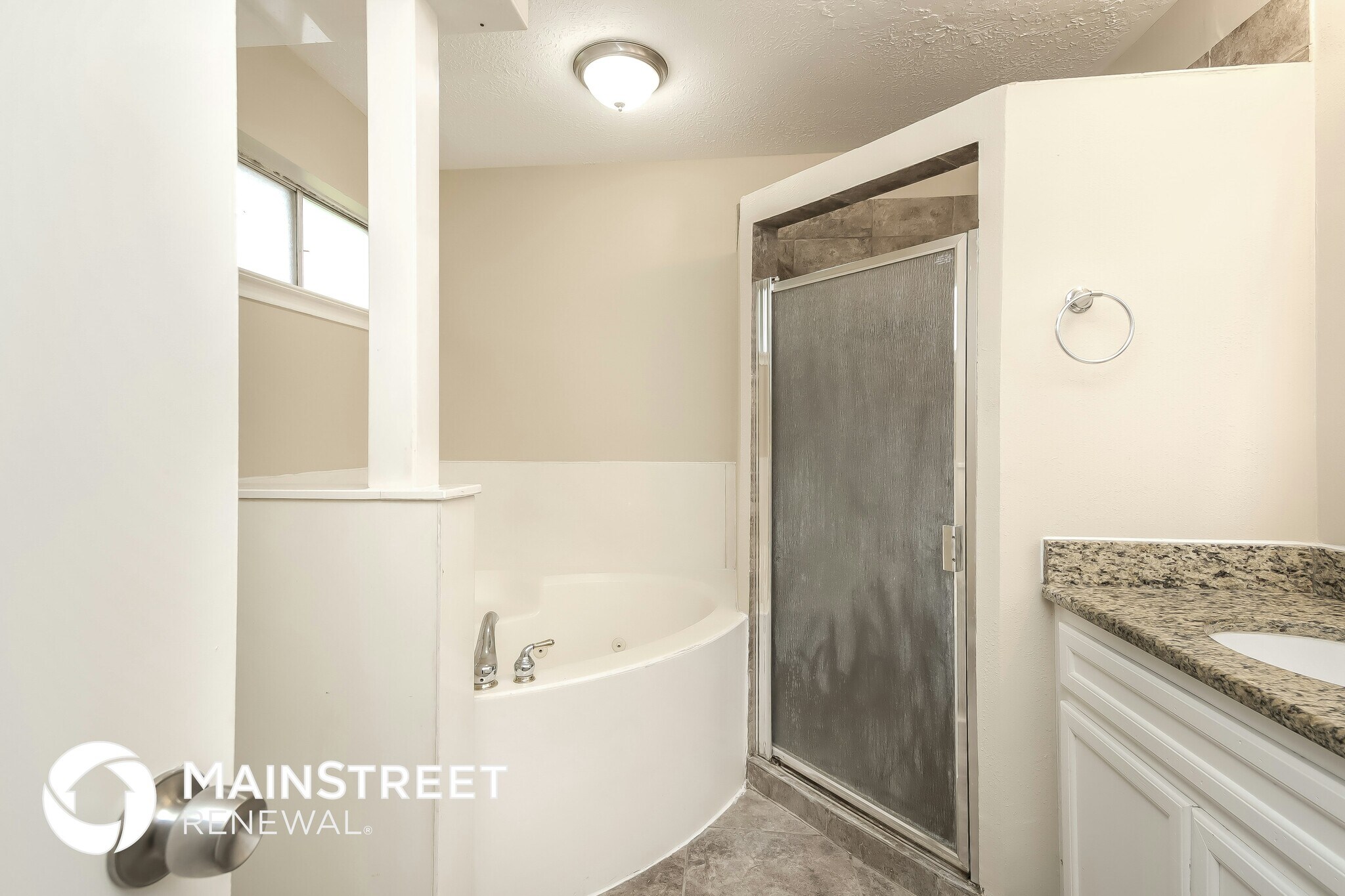 Building Photo - 9046 Smokehollow Dr